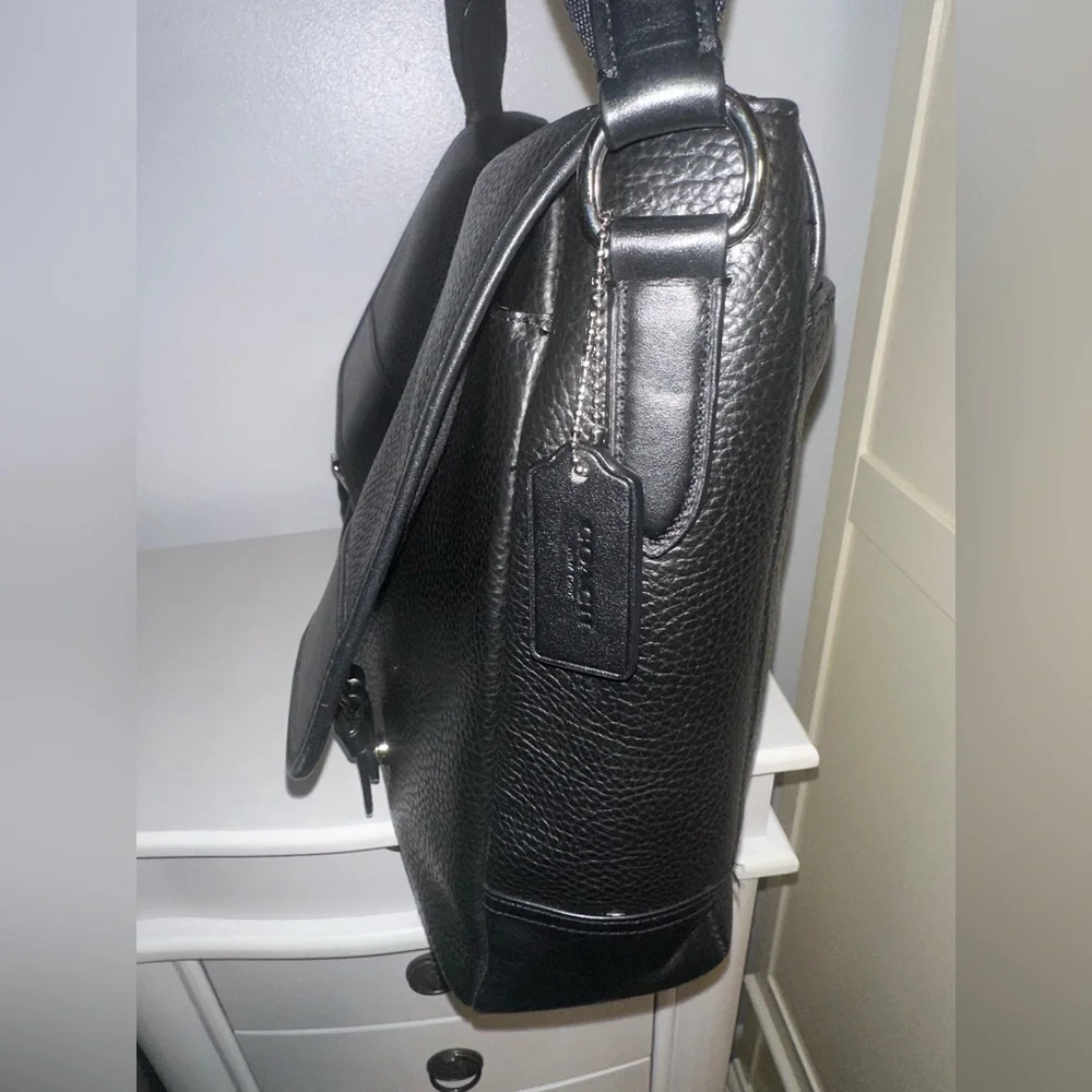 Coach Henry Messenger bag!